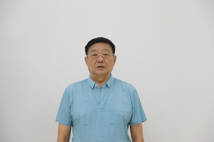 C:\Users\remoteapp\Pictures\教书育人分享会\杜军-2.jpg